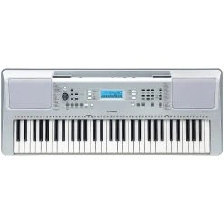 Budget 😀 Yamaha Yamaha YPT-370 61-Key Mid-Level Portable Keyboard With PA-130 Power Supply ⭐